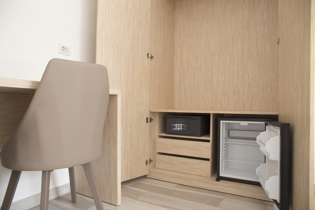 Rooms A Due Passi Dal Mare Porto Recanati Exterior foto